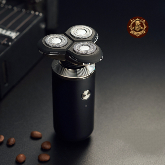 Rechargeable Lithium Shaver – 3 Rotary Blades, Waterproof and Washable